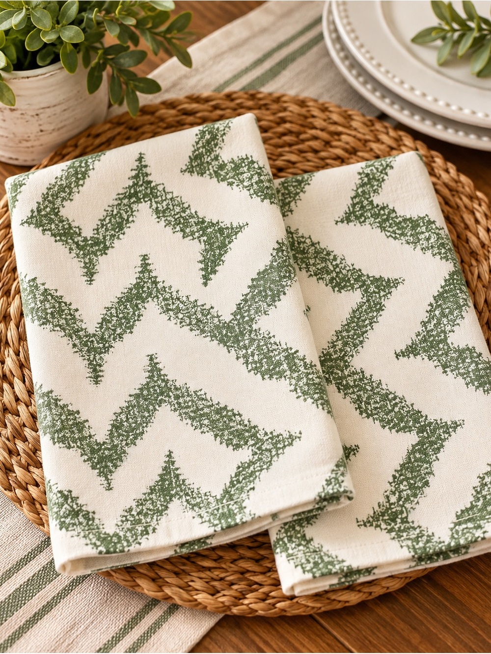 Set of 2 West Elm Sage Green Chevron Zigzag Cotton Napkins 20x20